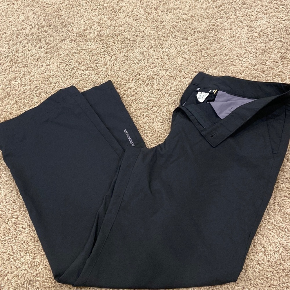NWT Mens under armour loose fitting pants size 32 light weight
